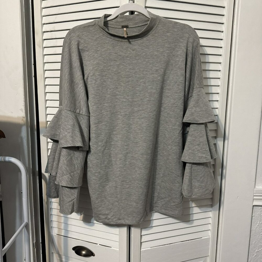 Heather Gray Sweater / Top with Bell Sleeves Size XL Poof Winter Warm New